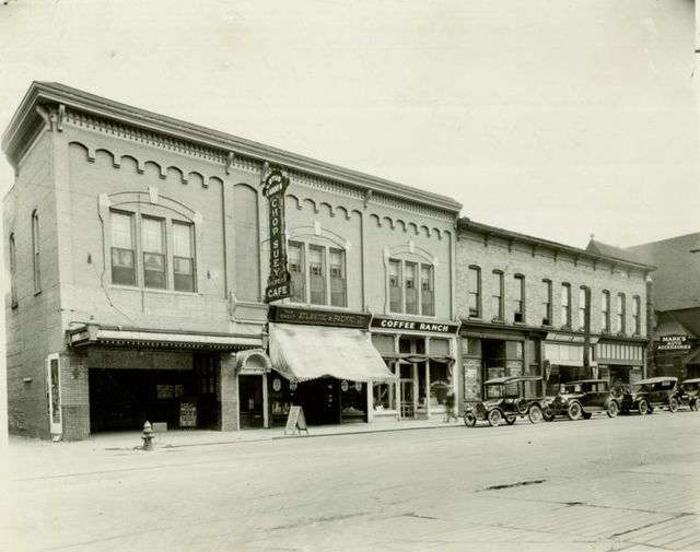 State Theatre (Jefferson Theatre) - Photo From Cinema Treasures (newer photo)